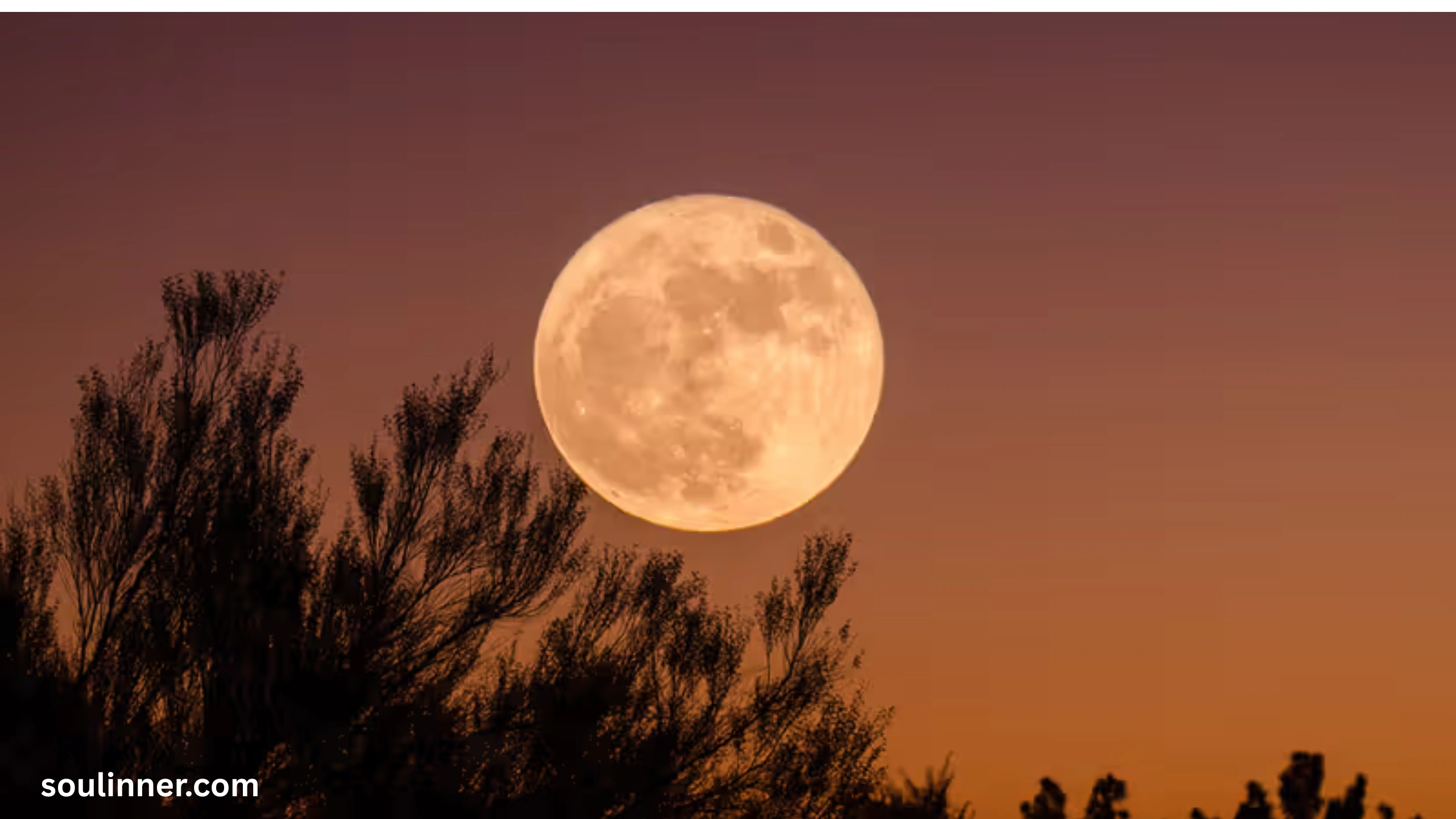 Period on Full Moon Spiritual Meaning