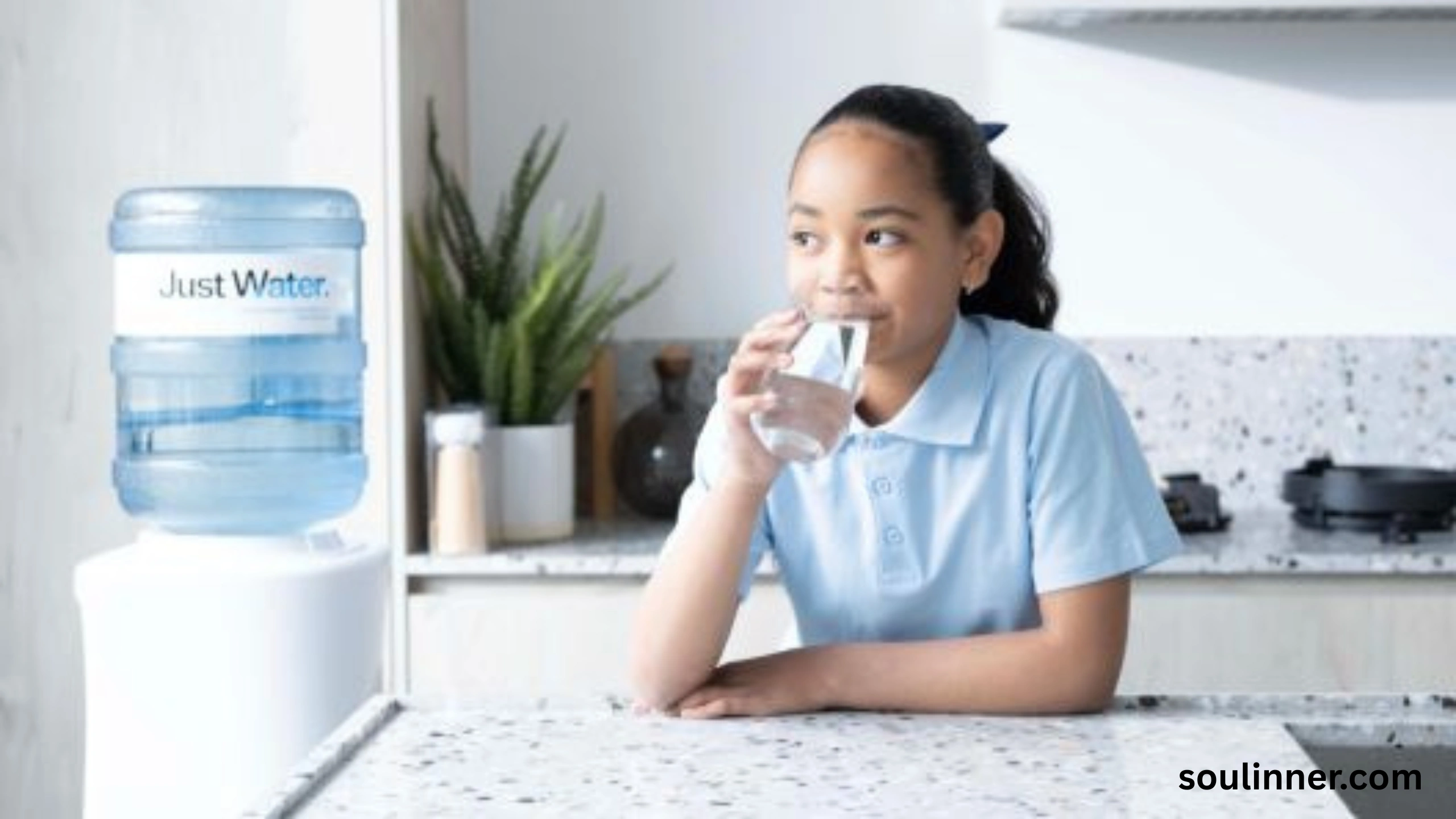 spiritual meaning of drinking water in a dream