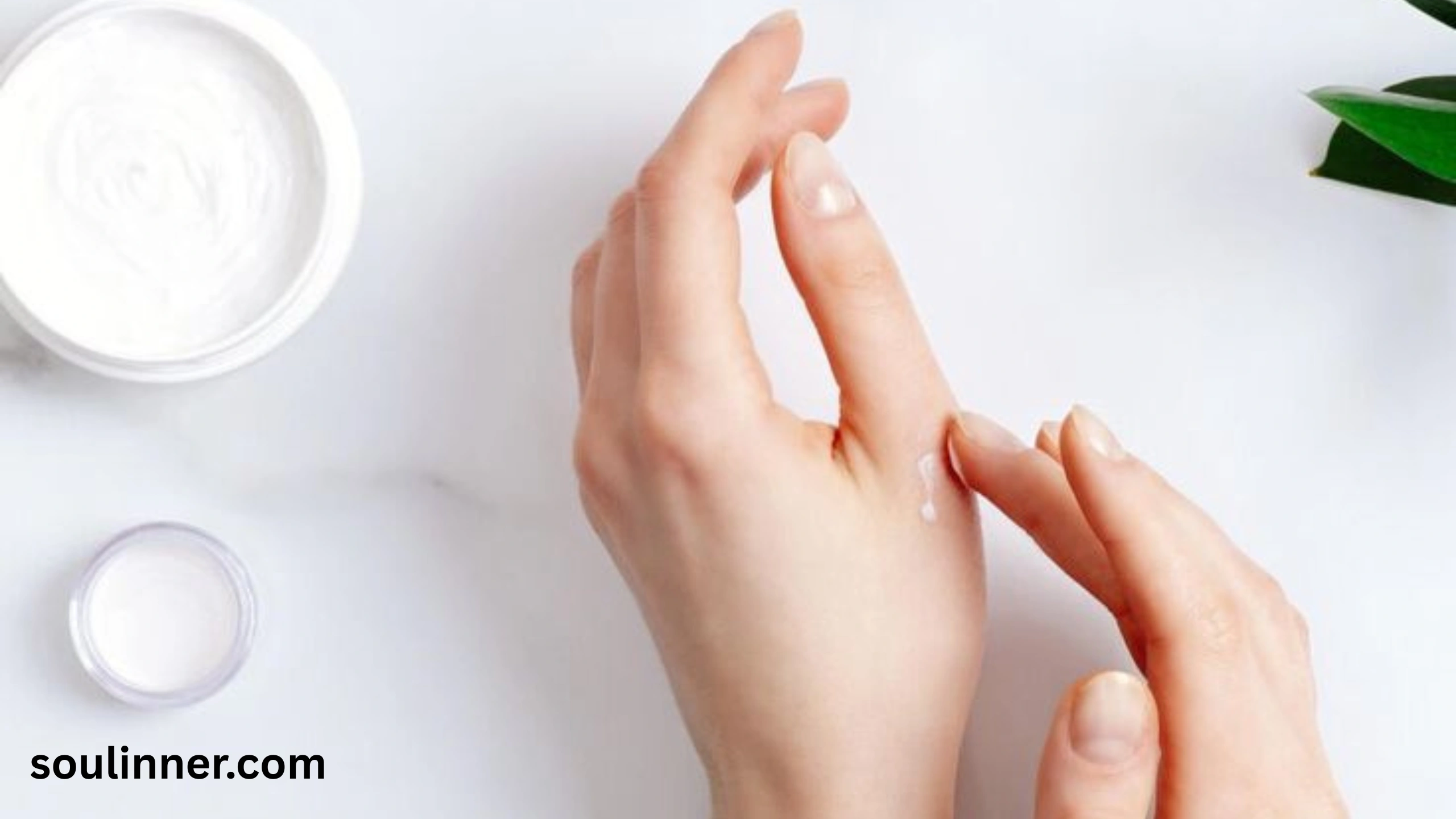 Left Hand Itching Meaning