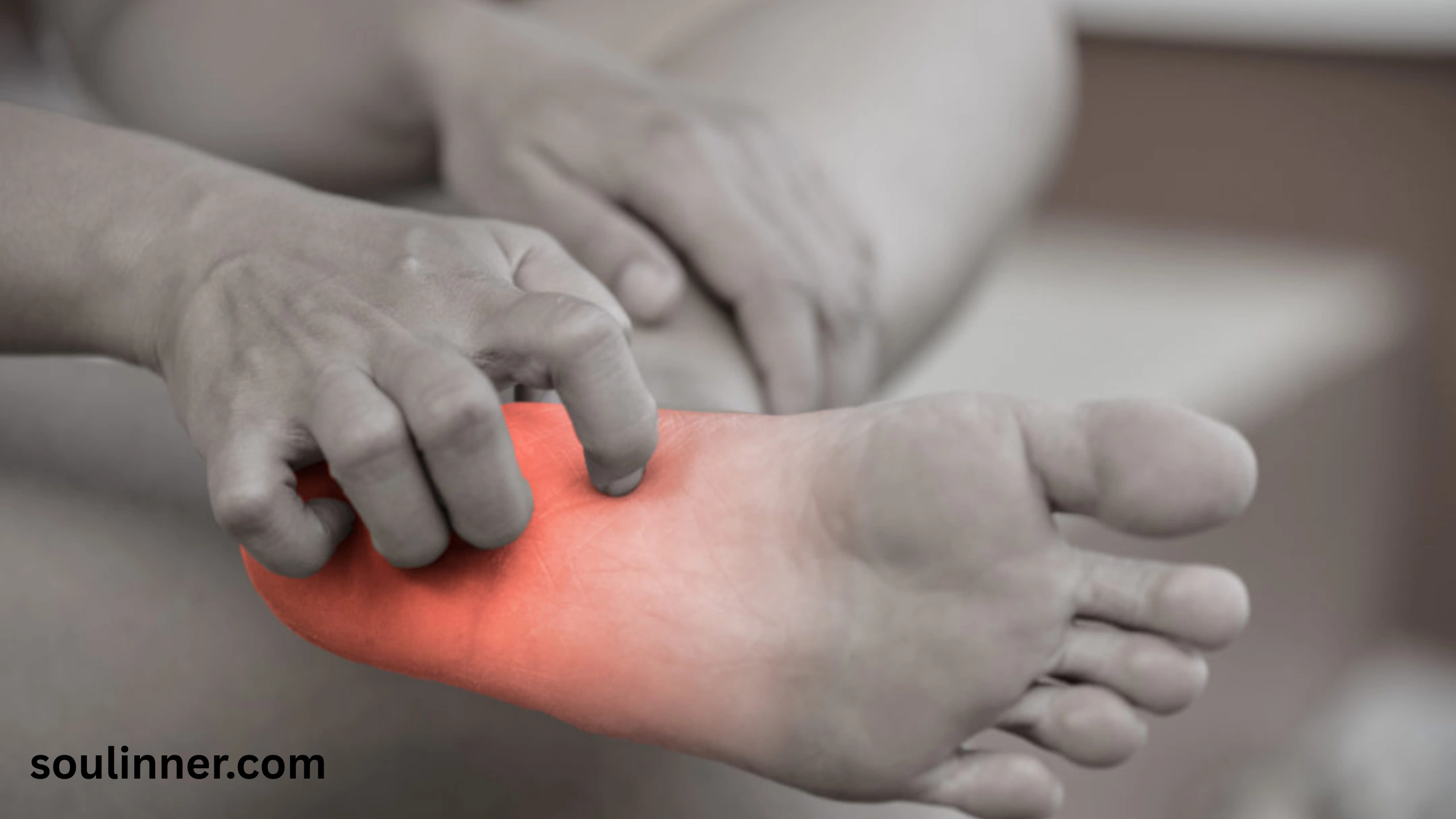 Left Hand Itching Meaning