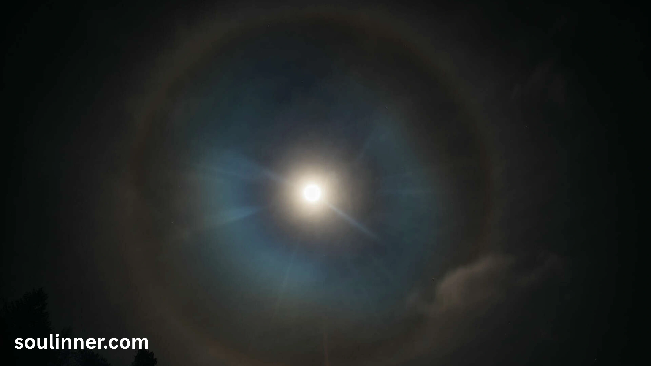 Ring Around the Moon Meaning Spiritual