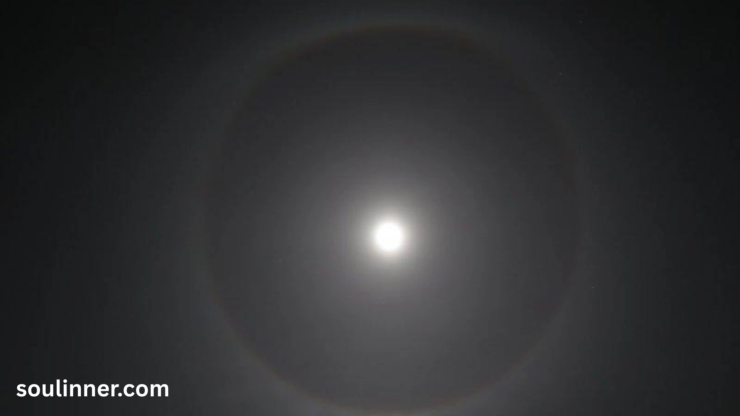 Ring Around the Moon Meaning Spiritual