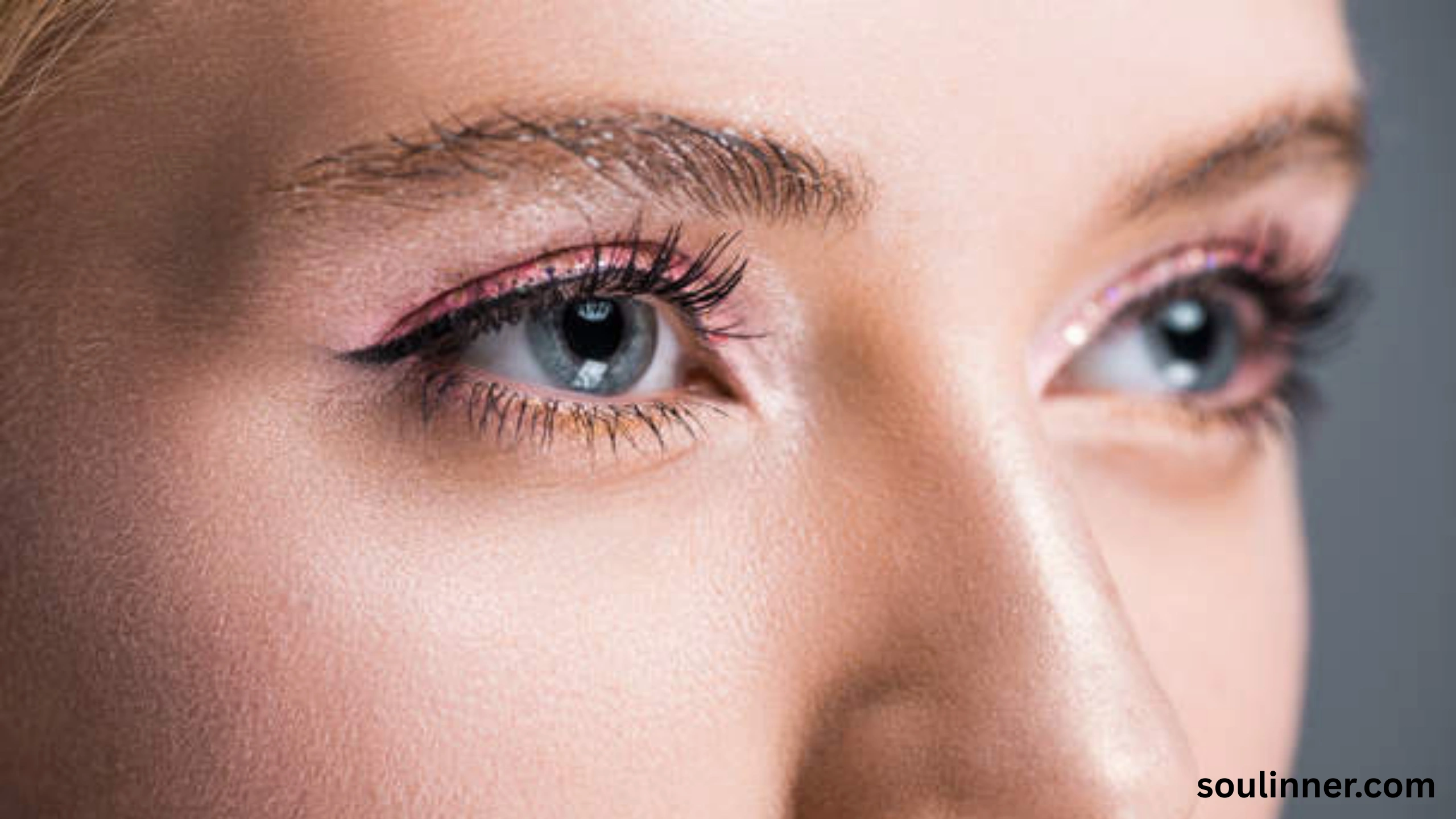 spiritual meaning of white eyes