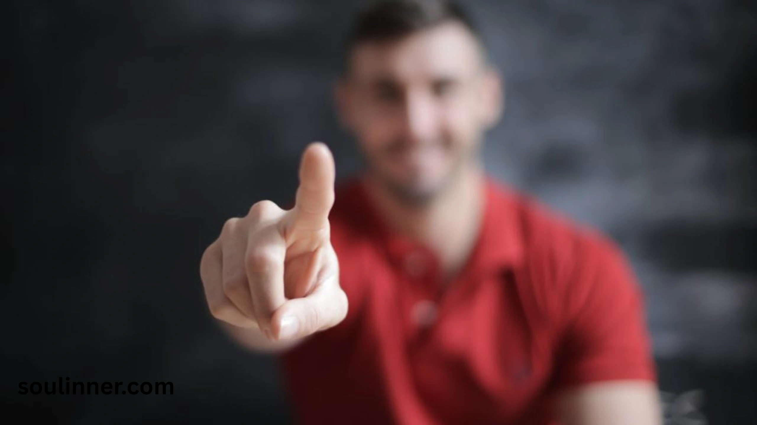 what does it mean when your finger itches spiritually