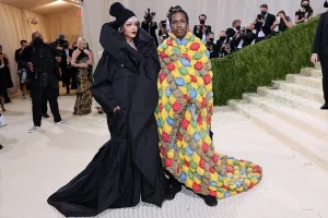 Avant-Garde Fashion