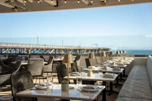 Oceanfront Dining