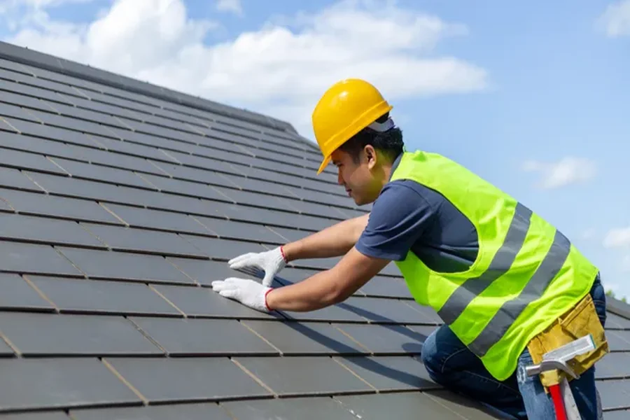 Seasonal Roof Care Advice